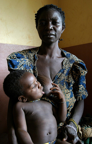 black breastfeedin